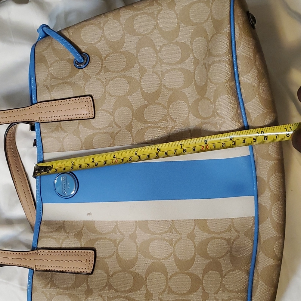 Coach Handbag ๐ - Picture 12 of 15
